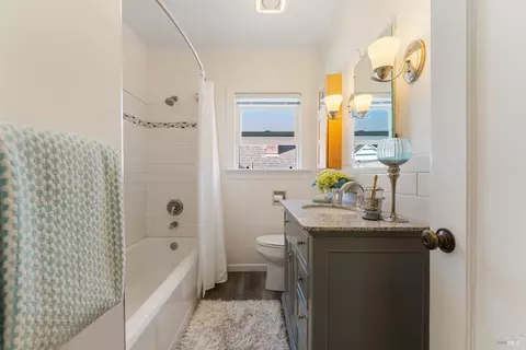 Bath - 219 Mayo Ave, Vallejo, CA 94590 photo 1 of 6