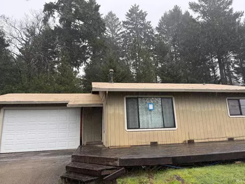 26781 Hawk Dr, Willits, CA 95490