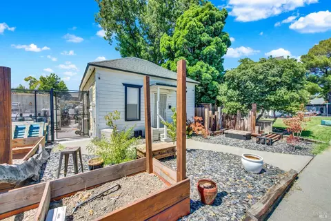 512 Davis St, Vacaville, CA 95688 photo 8
