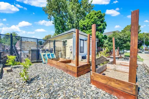 512 Davis St, Vacaville, CA 95688 photo 11