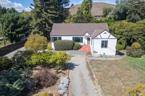 Exterior - 20 Shell Rd, Mill Valley, CA 94941 photo 3 of 12