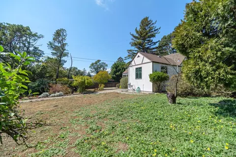 Exterior - 20 Shell Rd, Mill Valley, CA 94941 photo 6 of 12