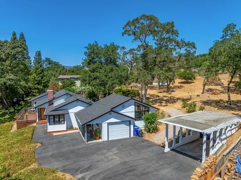 2143 Monticello Rd, Napa, CA 94558