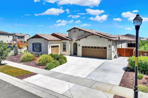 Exterior - 765 Fig Tree Ln, Dixon, CA 95620 photo 3 of 19