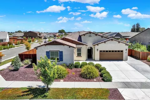 765 Fig Tree Ln, Dixon, CA 95620