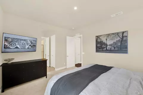 Bedroom - 765 Fig Tree Ln, Dixon, CA 95620 photo 4 of 6
