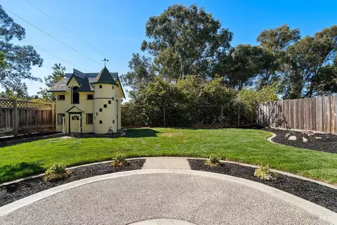 Exterior - 201 James River Rd, Vallejo, CA 94591 photo 4 of 7