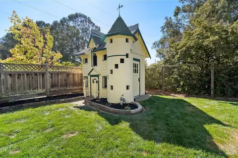 Exterior - 201 James River Rd, Vallejo, CA 94591 photo 7 of 7
