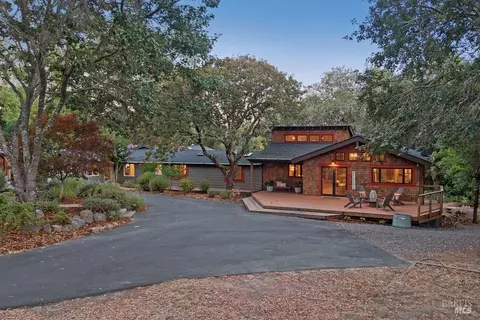 5961 Anderson Rd, Forestville, CA 95436