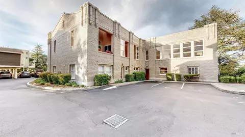 331 Keller St #11, Petaluma, CA 94952