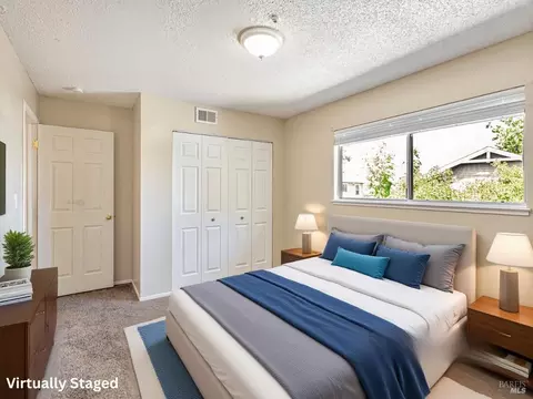 2478 Plata Ct, Santa Rosa, CA 95403