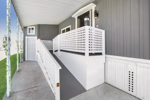 236 Reed Cir, Napa, CA 94558 photo 6