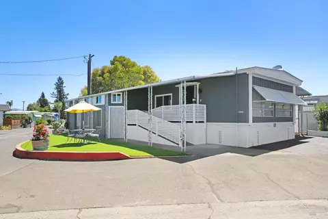 236 Reed Cir, Napa, CA 94558