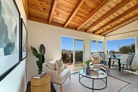 Living - 10701 Hereford Dr, Jenner, CA 95450 photo 3 of 4