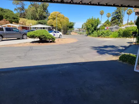 810 Fahey Ct, Vallejo, CA 94590 photo 25