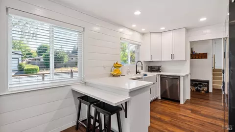 Kitchen - 7826 Brookside Ave, Sebastopol, CA 95472 photo 2 of 5