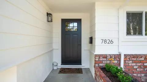 Entry Way - 7826 Brookside Ave, Sebastopol, CA 95472 photo 1 of 1