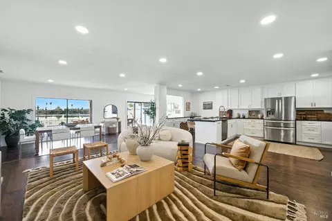 228 Montego Ky, Novato, CA 94949