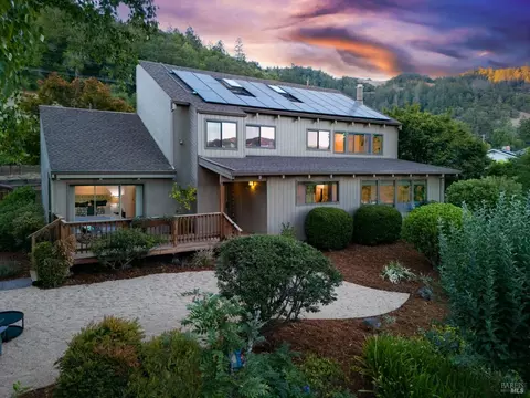 4795 Ponderosa Dr, Santa Rosa, CA 95404