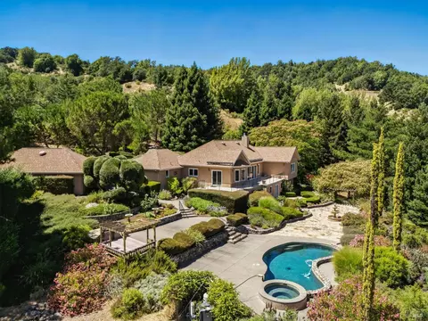 1660 Partrick Rd, Napa, CA 94558