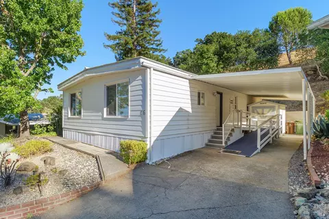 16 Marin Valley Dr, Novato, CA 94949