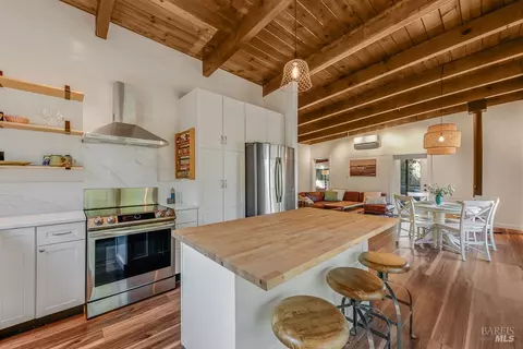 Kitchen - 17197 Fitzpatrick Ln, Occidental, CA 95465 photo 3 of 4