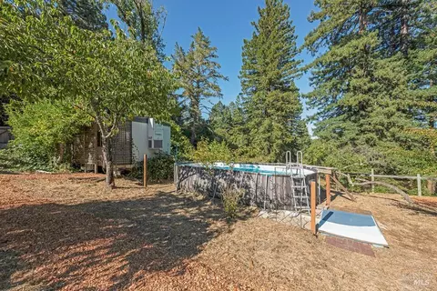 Exterior - 17197 Fitzpatrick Ln, Occidental, CA 95465 photo 26 of 38