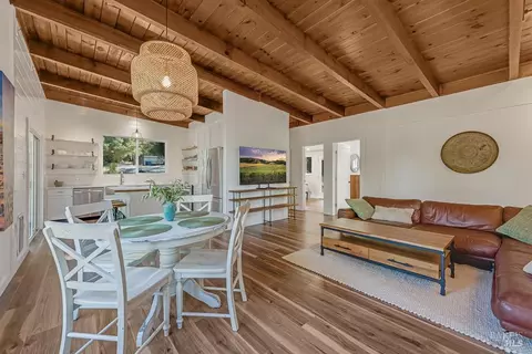 Dining - 17197 Fitzpatrick Ln, Occidental, CA 95465 photo 4 of 4