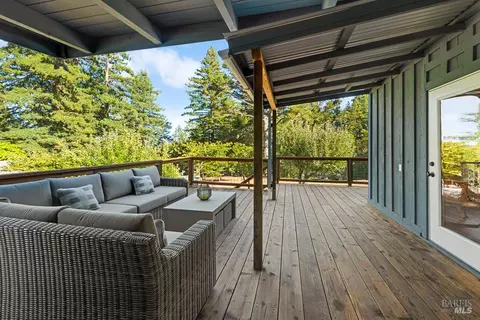 Exterior - 17197 Fitzpatrick Ln, Occidental, CA 95465 photo 5 of 38