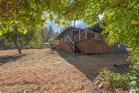 Exterior - 17197 Fitzpatrick Ln, Occidental, CA 95465 photo 24 of 38