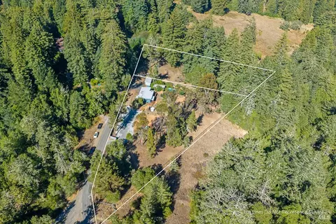 View/Area - 17197 Fitzpatrick Ln, Occidental, CA 95465 photo 3 of 5