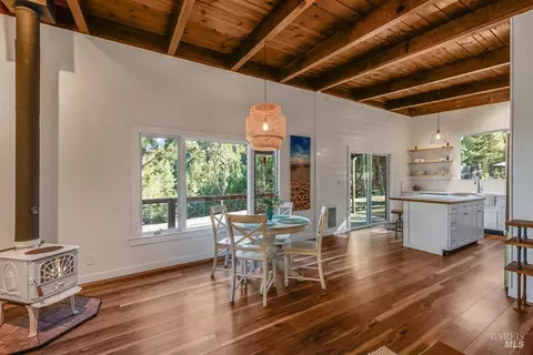 Dining - 17197 Fitzpatrick Ln, Occidental, CA 95465 photo 2 of 4