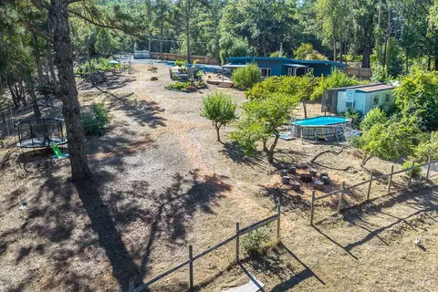 Exterior - 17197 Fitzpatrick Ln, Occidental, CA 95465 photo 14 of 38