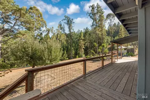 Exterior - 17197 Fitzpatrick Ln, Occidental, CA 95465 photo 6 of 38