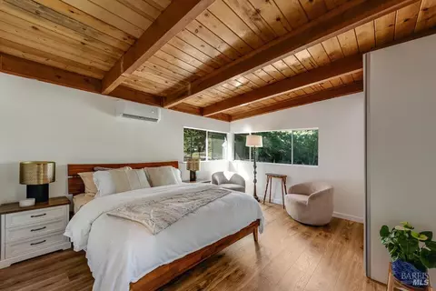 Bedroom - 17197 Fitzpatrick Ln, Occidental, CA 95465 photo 1 of 5