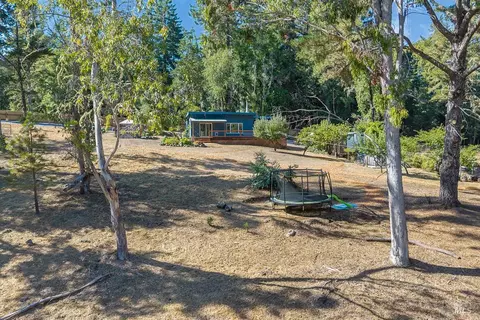 Exterior - 17197 Fitzpatrick Ln, Occidental, CA 95465 photo 10 of 38