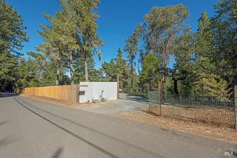 Exterior - 17197 Fitzpatrick Ln, Occidental, CA 95465 photo 38 of 38