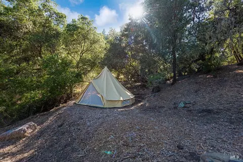 Exterior - 17197 Fitzpatrick Ln, Occidental, CA 95465 photo 17 of 38