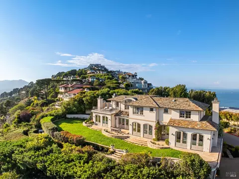 97 Sugarloaf Dr, Tiburon, CA 94920