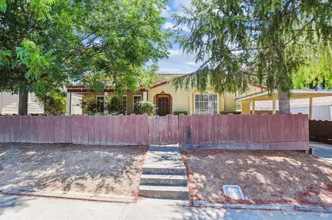 Exterior - 853 Benicia Rd, Vallejo, CA 94591 photo 2 of 8