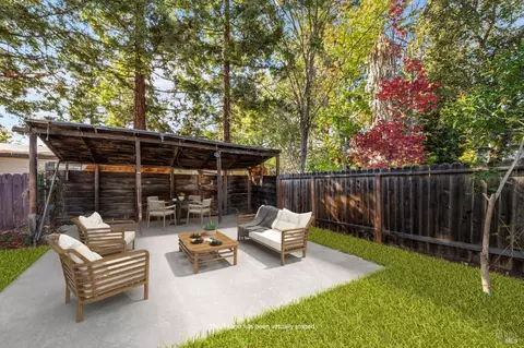 Exterior - 1132 Willow St, Martinez, CA 94553 photo 1 of 4