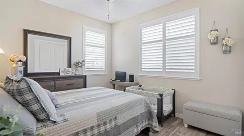 Bedroom - 570 Syracuse Ln, Dixon, CA 95620 photo 1 of 5