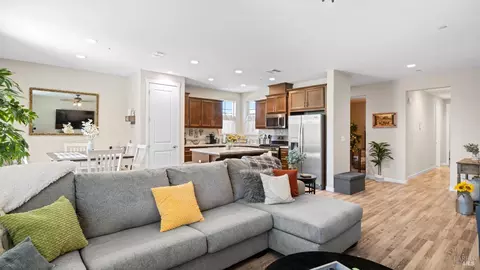 Other - 570 Syracuse Ln, Dixon, CA 95620 photo 6 of 9