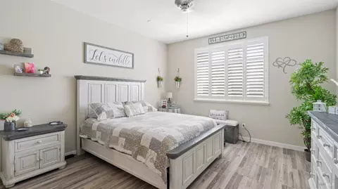 Bedroom - 570 Syracuse Ln, Dixon, CA 95620 photo 3 of 5