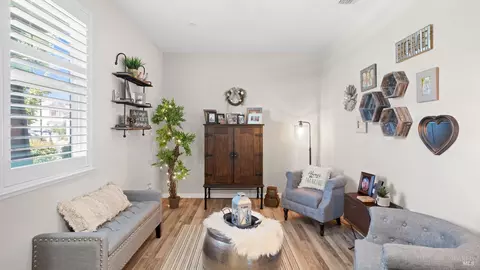 Other - 570 Syracuse Ln, Dixon, CA 95620 photo 2 of 9