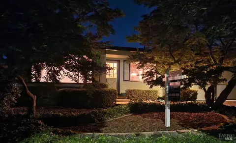 1012 Terra Verde Dr, Napa, CA 94559 photo 2