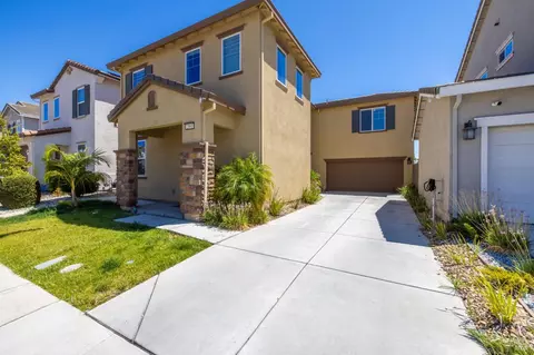 Exterior - 2393 Sheldon Dr, Fairfield, CA 94533 photo 5 of 13