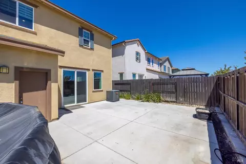 Exterior - 2393 Sheldon Dr, Fairfield, CA 94533 photo 12 of 13