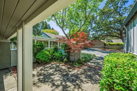 Exterior - 18103 Vassar Ct, Sonoma, CA 95476 photo 3 of 9