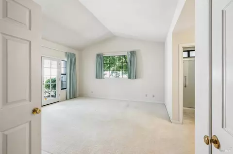 Bedroom - 18103 Vassar Ct, Sonoma, CA 95476 photo 1 of 5